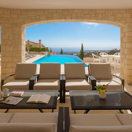 Resitour - Perneri Four Bedroom Villa Pafos Dış mekan fotoğraf