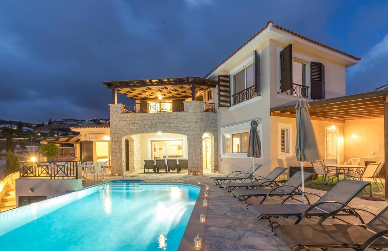 Resitour - Perneri Four Bedroom Villa Pafos Dış mekan fotoğraf